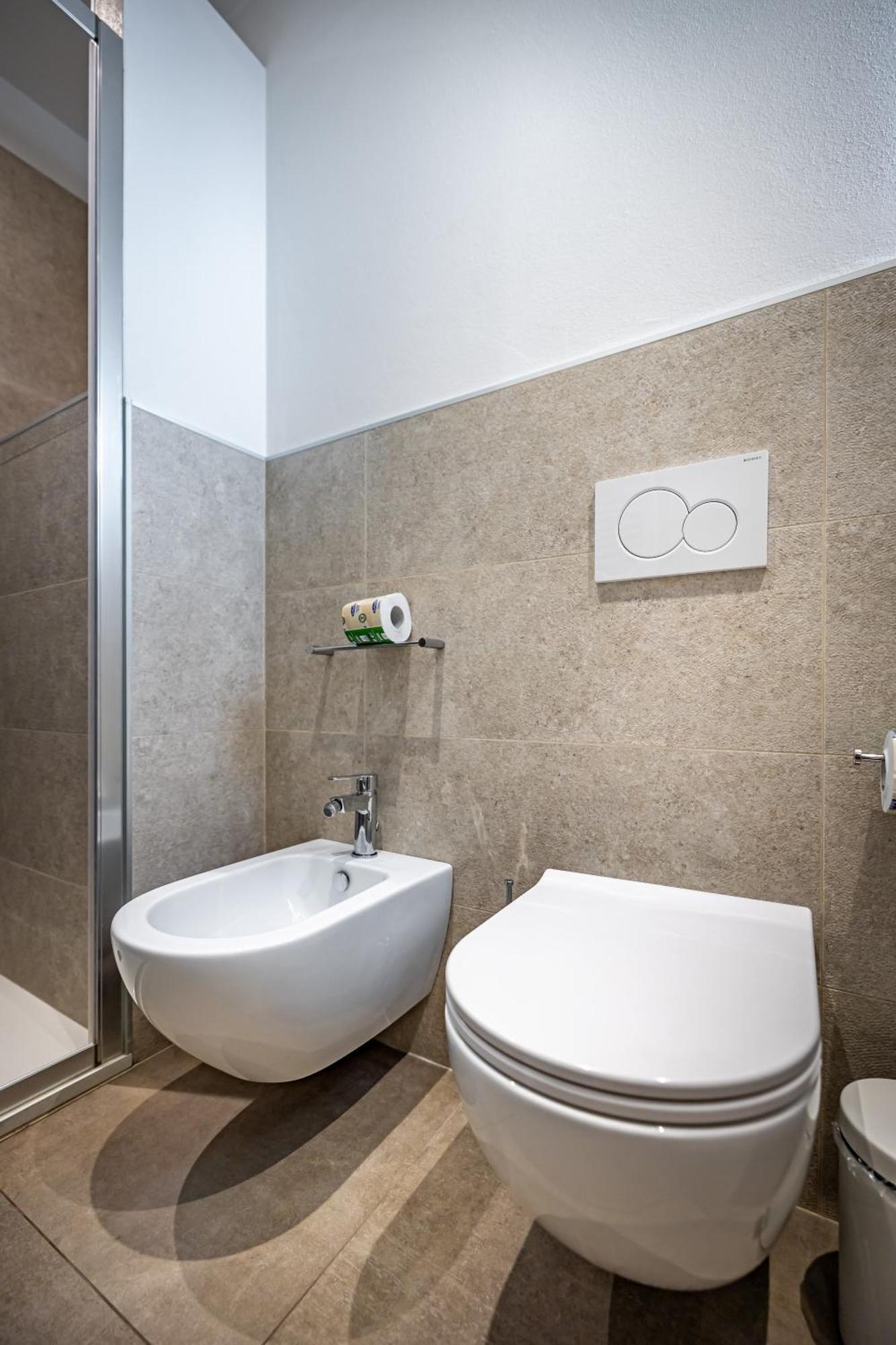 Roommo Via Dei Pilastri Giada Florence Extérieur photo